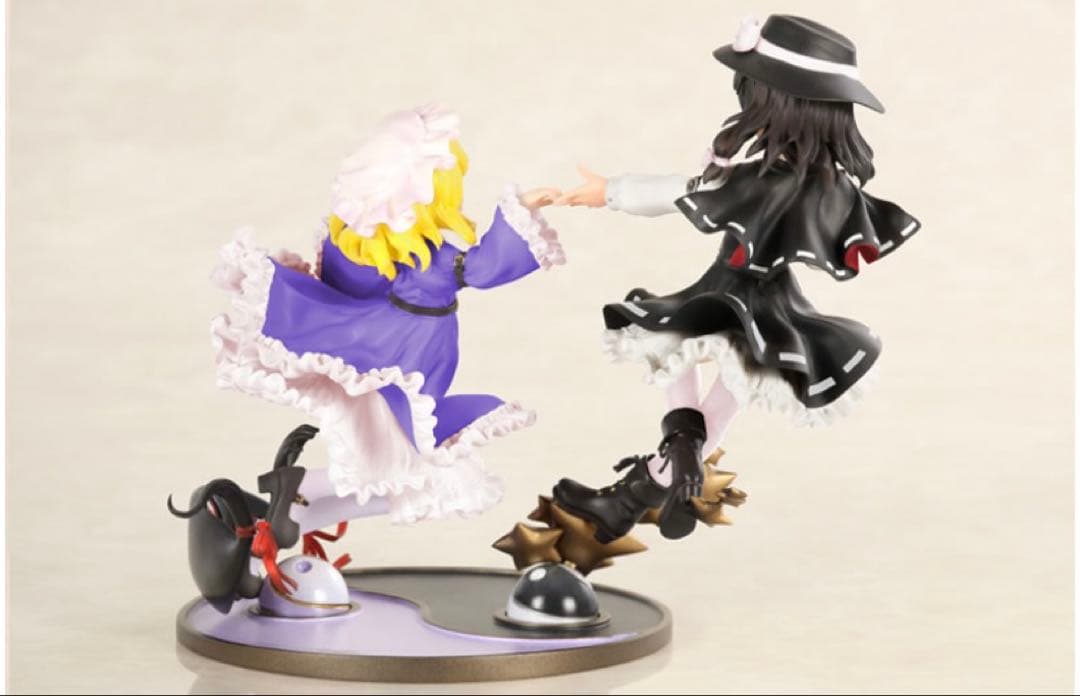 東方Project 秘封倶楽部 宇佐見蓮子＆マエリベリー・ハーン フィギュア