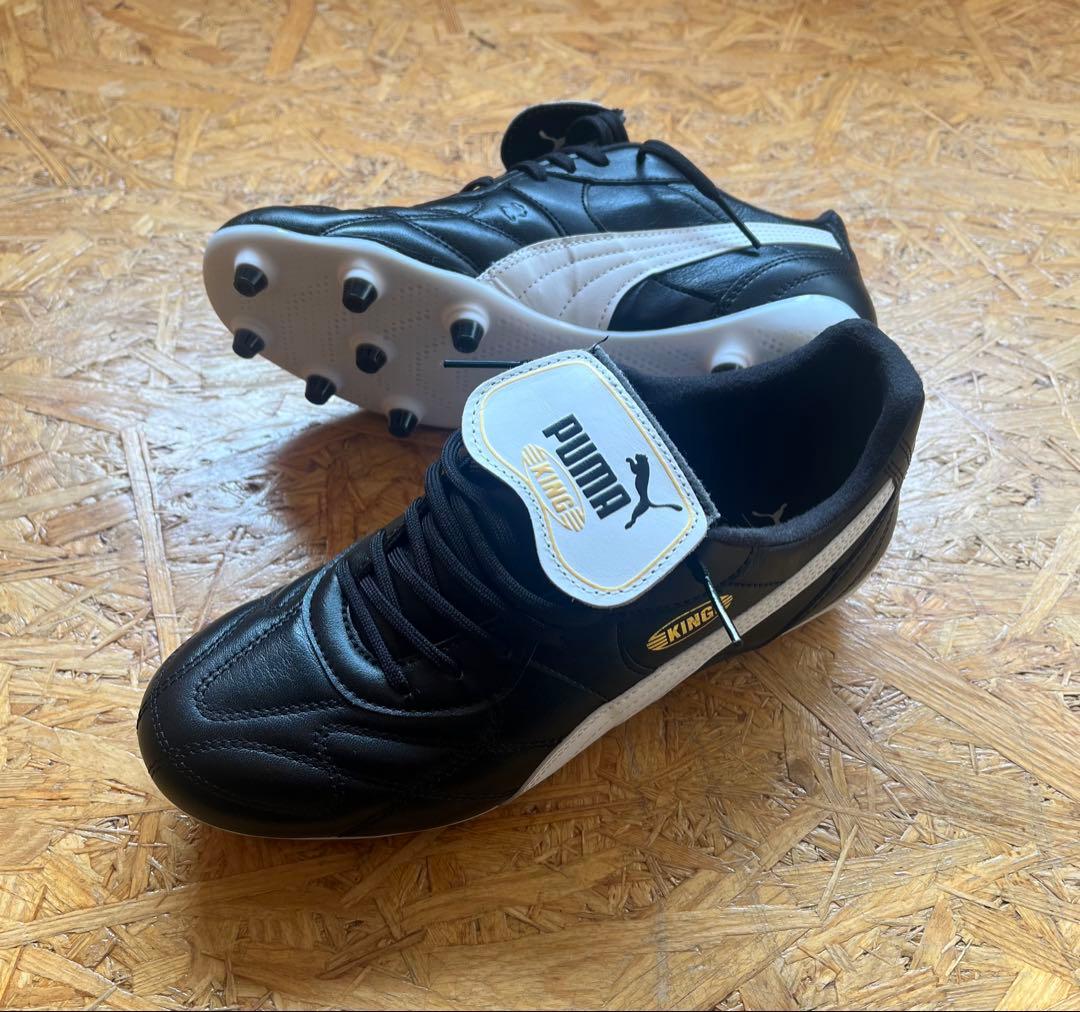 PUMA KING TOP FG/AGニューモデル　 ブラック/ホワイト