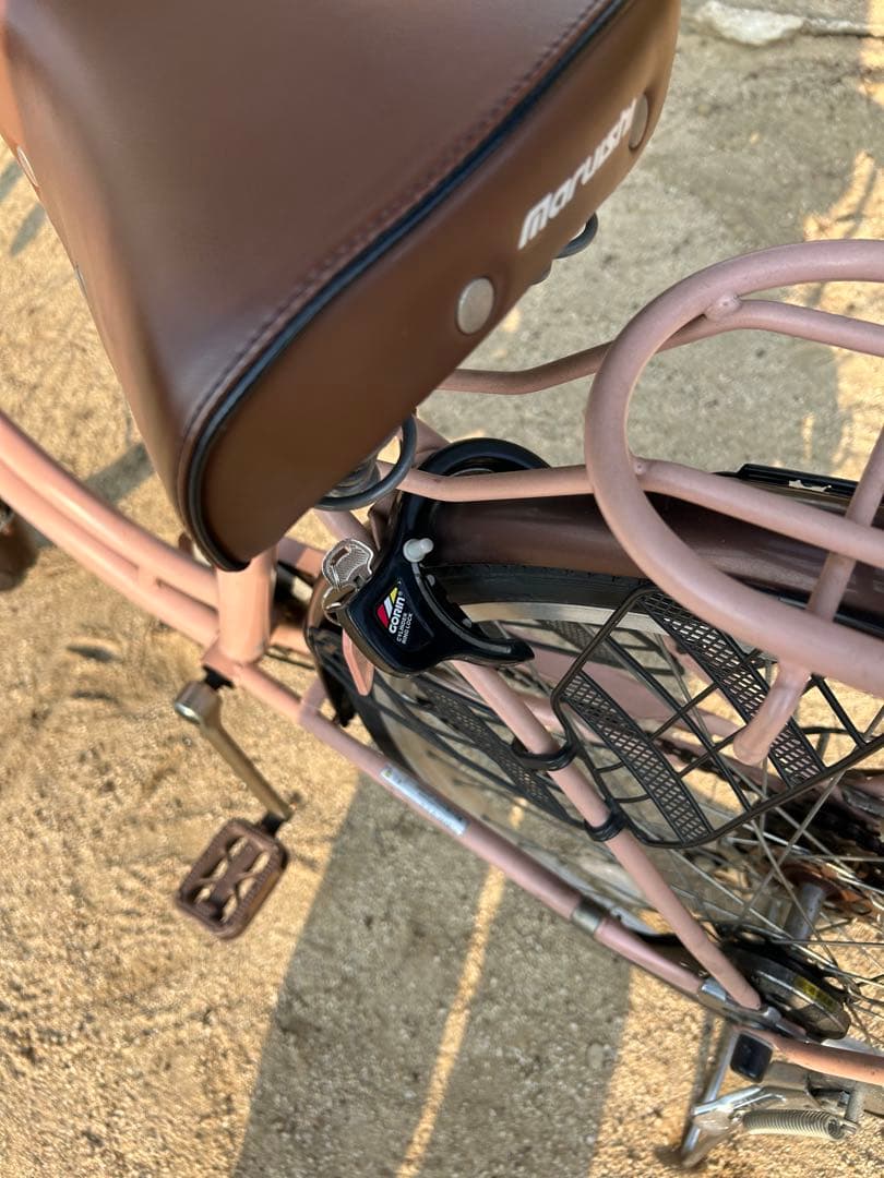 [兵庫県引取り限定]24インチ サーモンピンク自転車 オートライト 6段変速付き