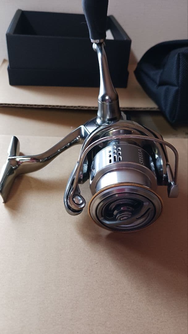 バーディーです。 18ステラC2500SHG