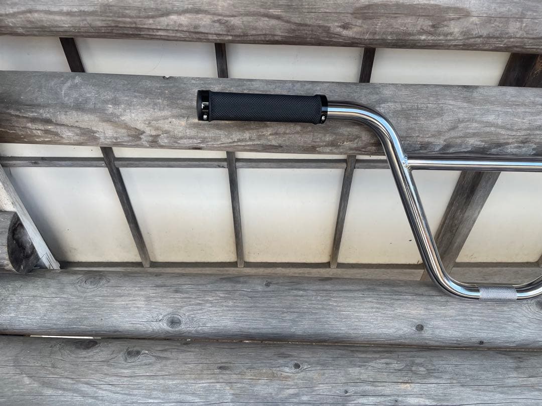 BMX バー ANIMAL EMPIRE VARANYAK BARS 9.5”
