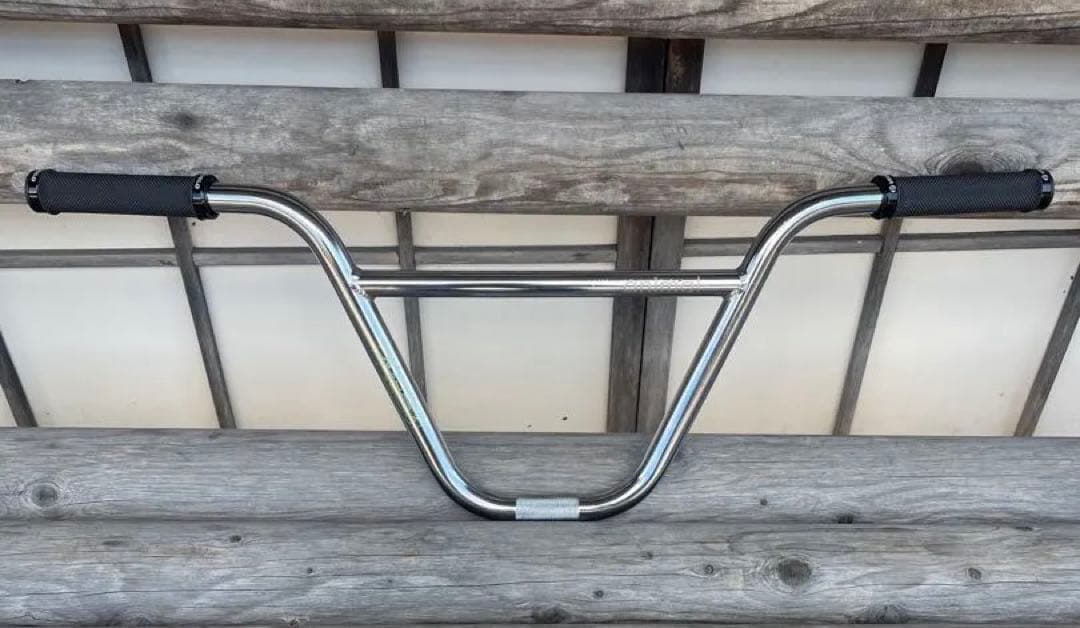 BMX バー ANIMAL EMPIRE VARANYAK BARS 9.5”