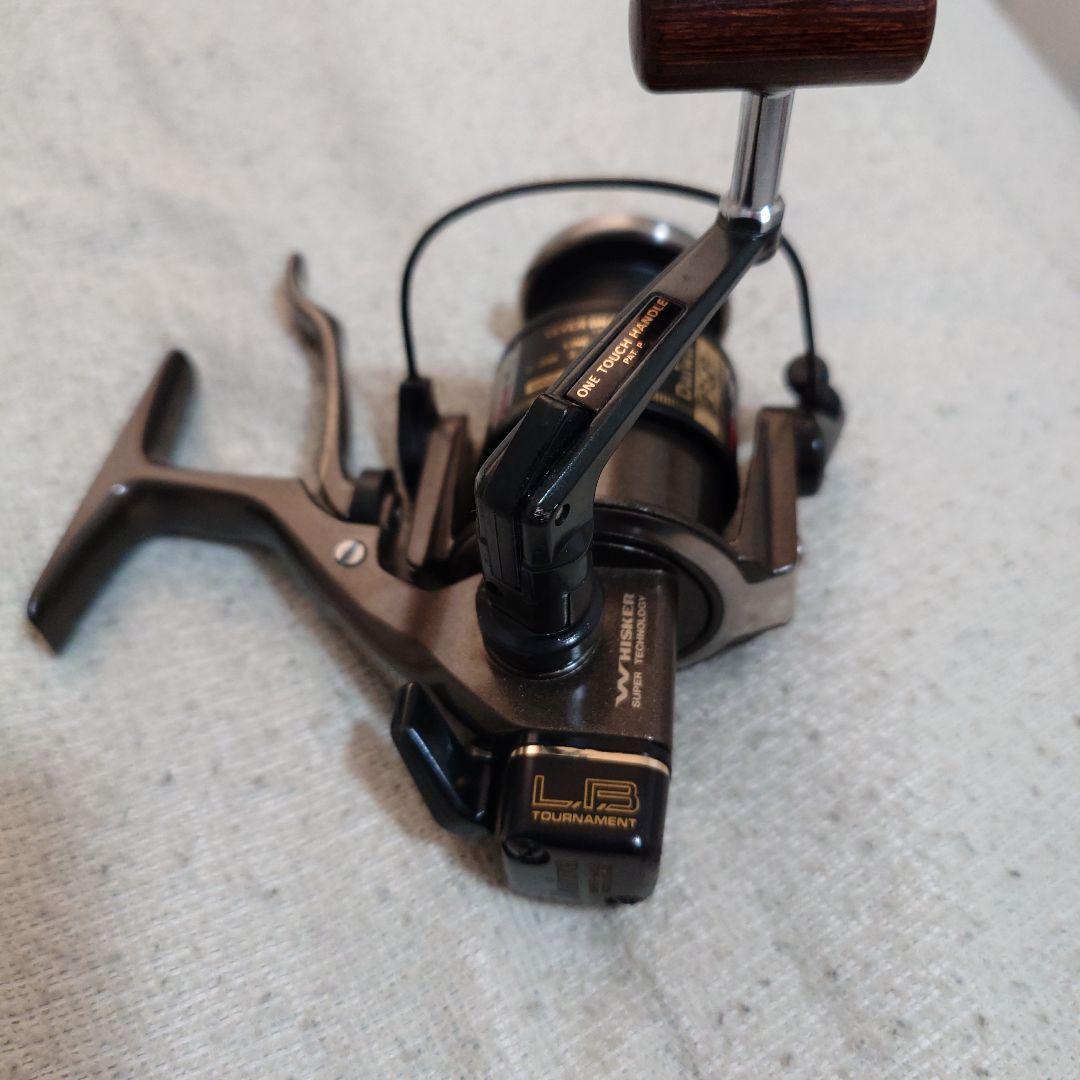 リール Daiwa Tournament SS750LB