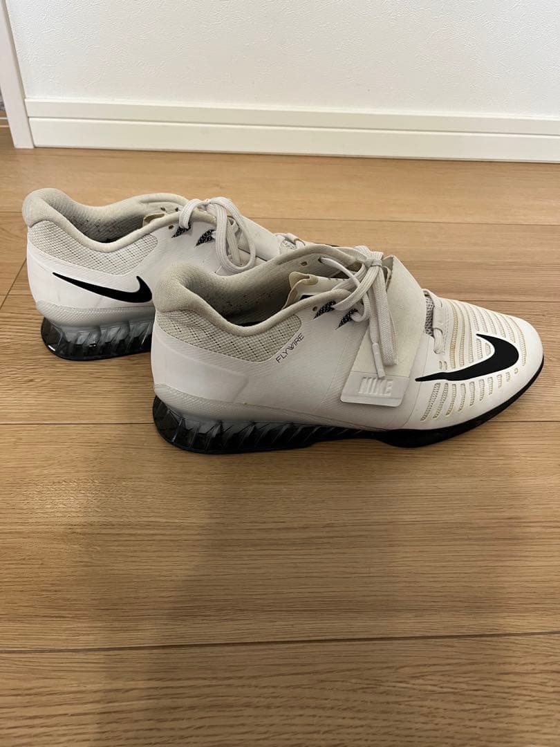 Nike ロマレオス3