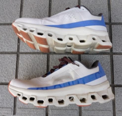 On Cloudmonster クラウドモンスター　26.0cm