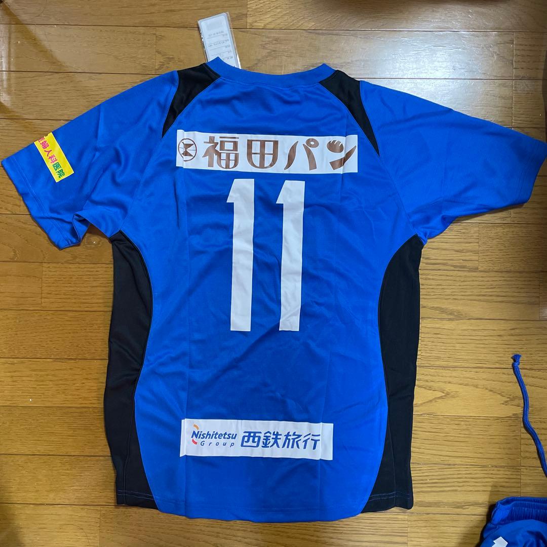 u*4様 【支給品】いわてグルージャ盛岡　ユニホーム　青色 背番号11 上下セッ