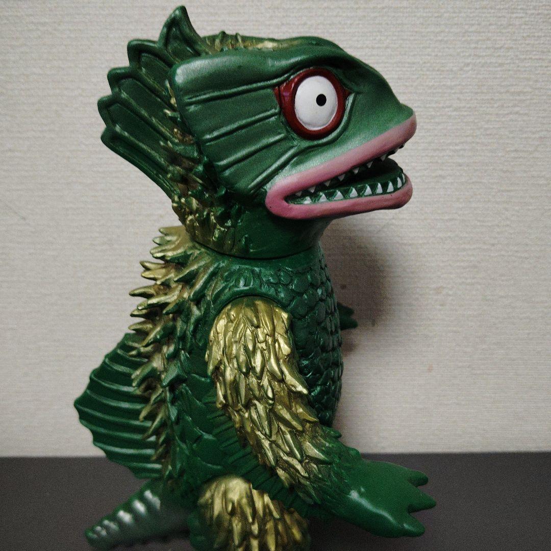 マーミット　ゲスラ
