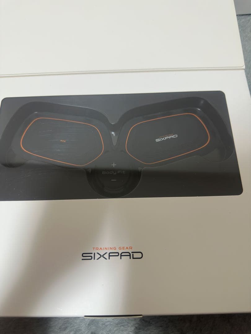 （美品）SIXPAD三点セット　ジェル替付き