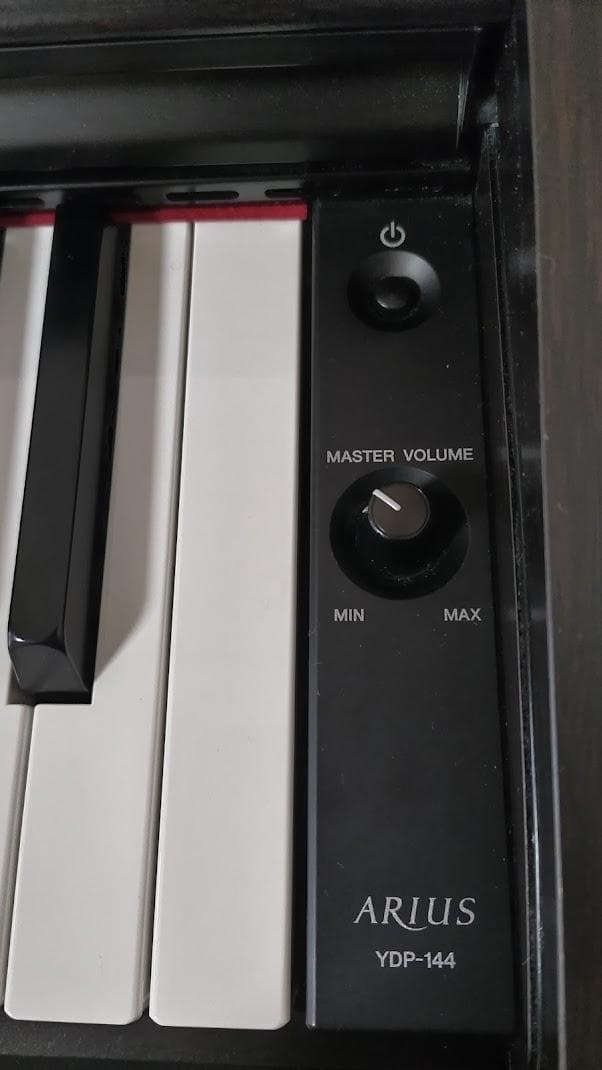 超美品 YAMAHA 電子ピアノ YDP-144R 19年製 配送or引渡 長崎