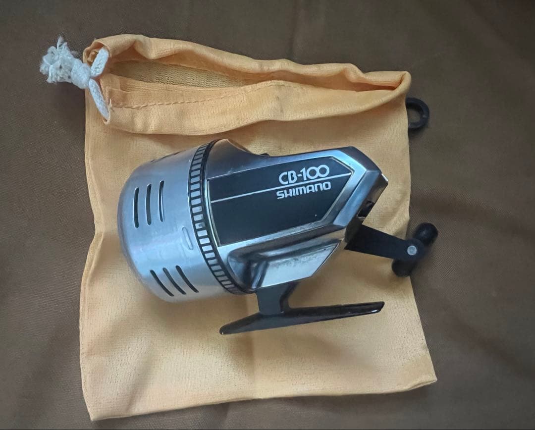 シマノSHIMANO CB-100 スピンキャスティングリール