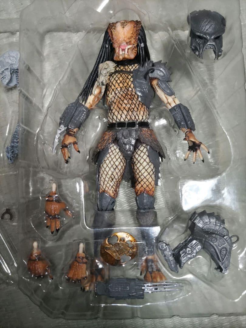 NECA ネカ　エイハブプレデター