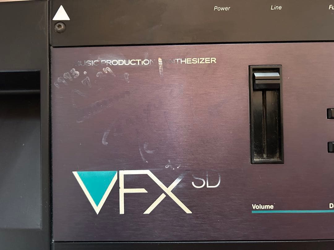鍵盤楽器 ENSONIQ VFX SD