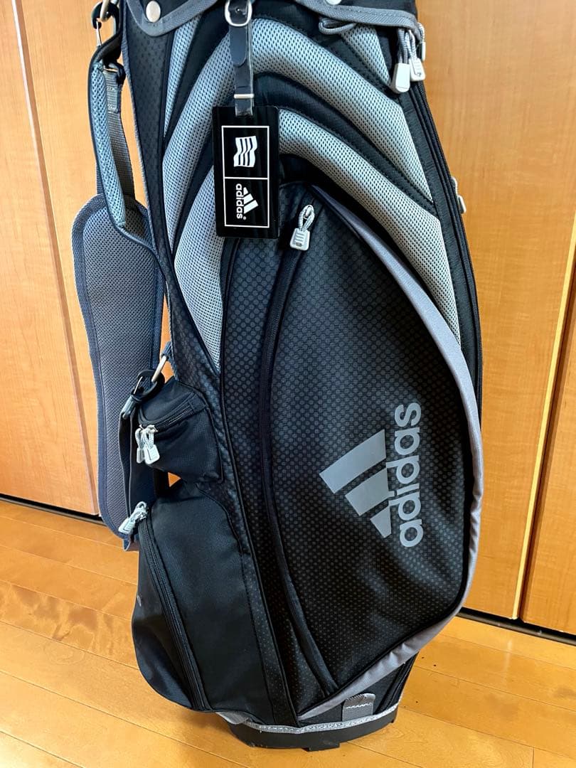 アディダス ゴルフ キャディバッグ 軽量 9型 ブラック フード付 adidas