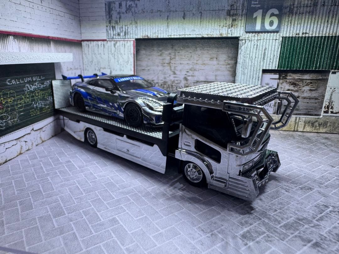 Y*K様 Limited Edition Dekotora 積載車 1: 64