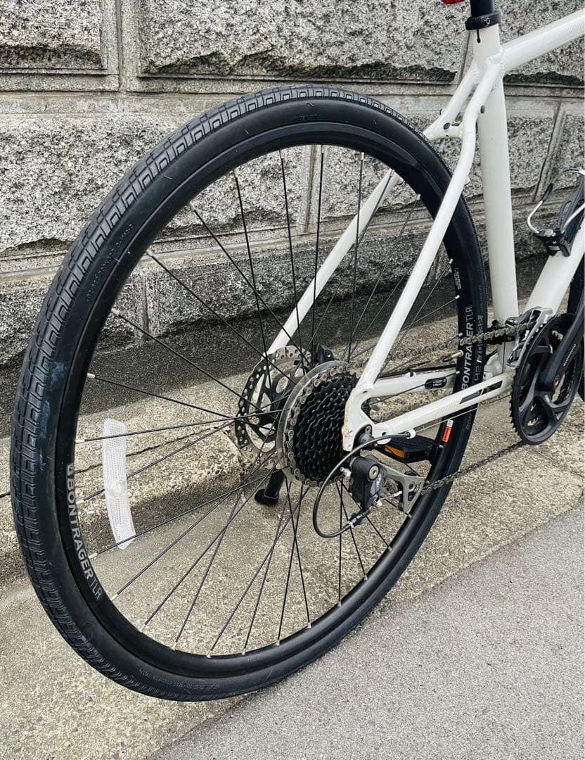 TREK FX3 DISC 2019年 クロスバイク 27段ギア 大阪引取り