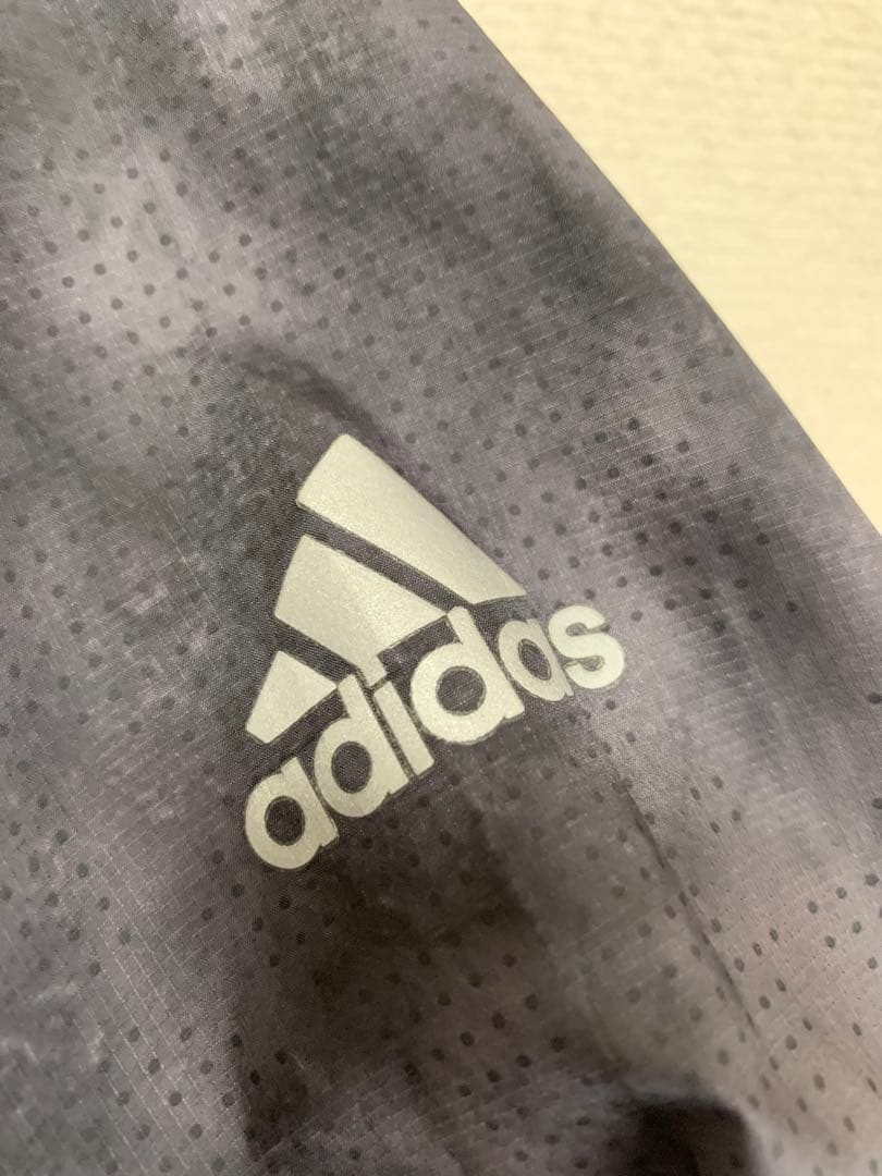 【adidas】アディダスウィンドブレーカー used/古着　Fサイズ