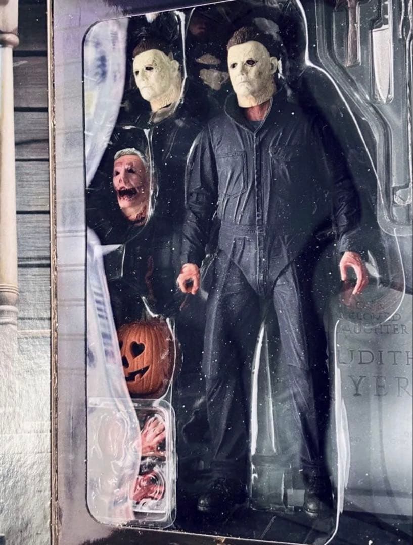 ハロウィン Ultimate Michael Myers フィギュア
