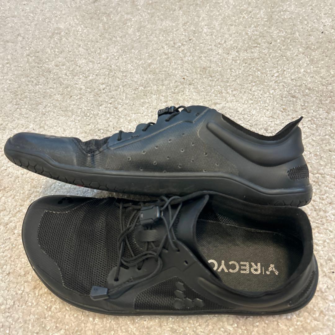 Vivobarefoot プライマスライト　黒　39