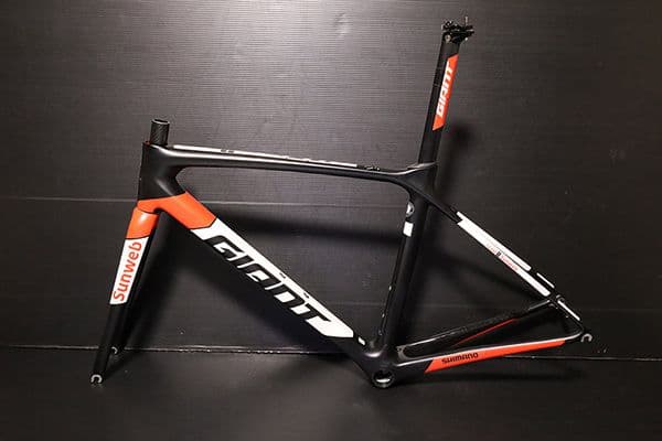 2018 Giant [TCR ADVANCED PRO TEAM] Sサイズ