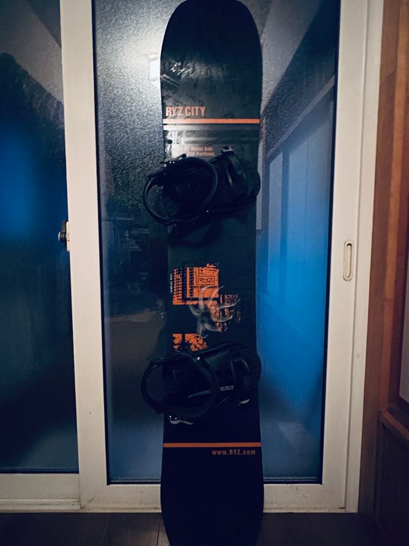 RYZ スノーボード 151cm ビンディング付き
