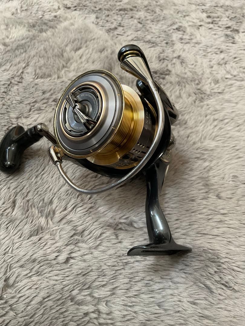 Daiwa 15Exist 3012H スピニングリール イグジスト