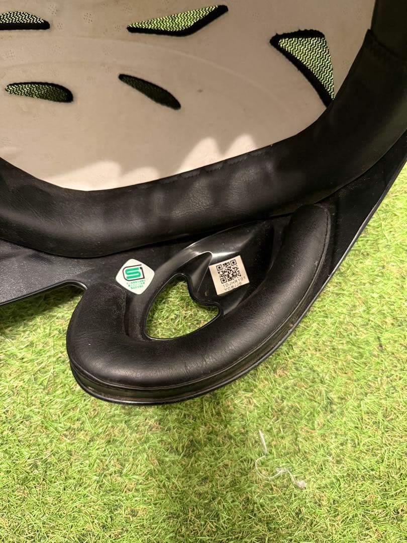 【美品】一般用　ミズノ　軟式　キャッチャー防具一式+ヘルメット5個　セット