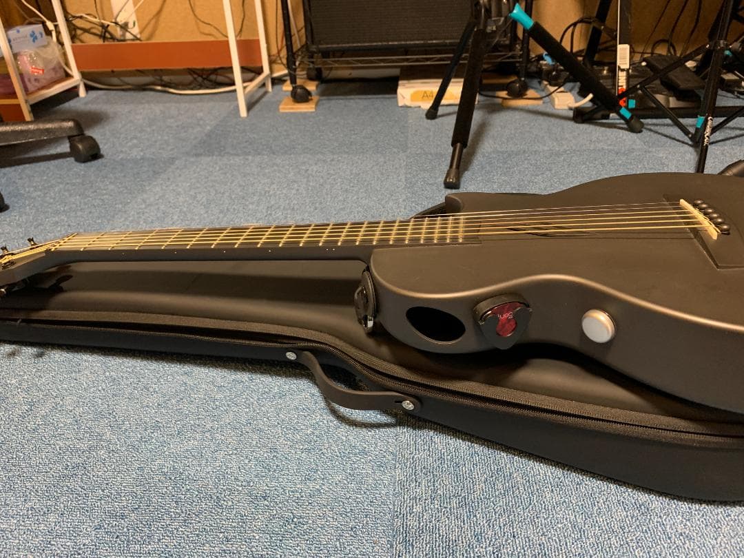 オールカーボン Mini Guitar <ENYA NOVA AI / BLK>