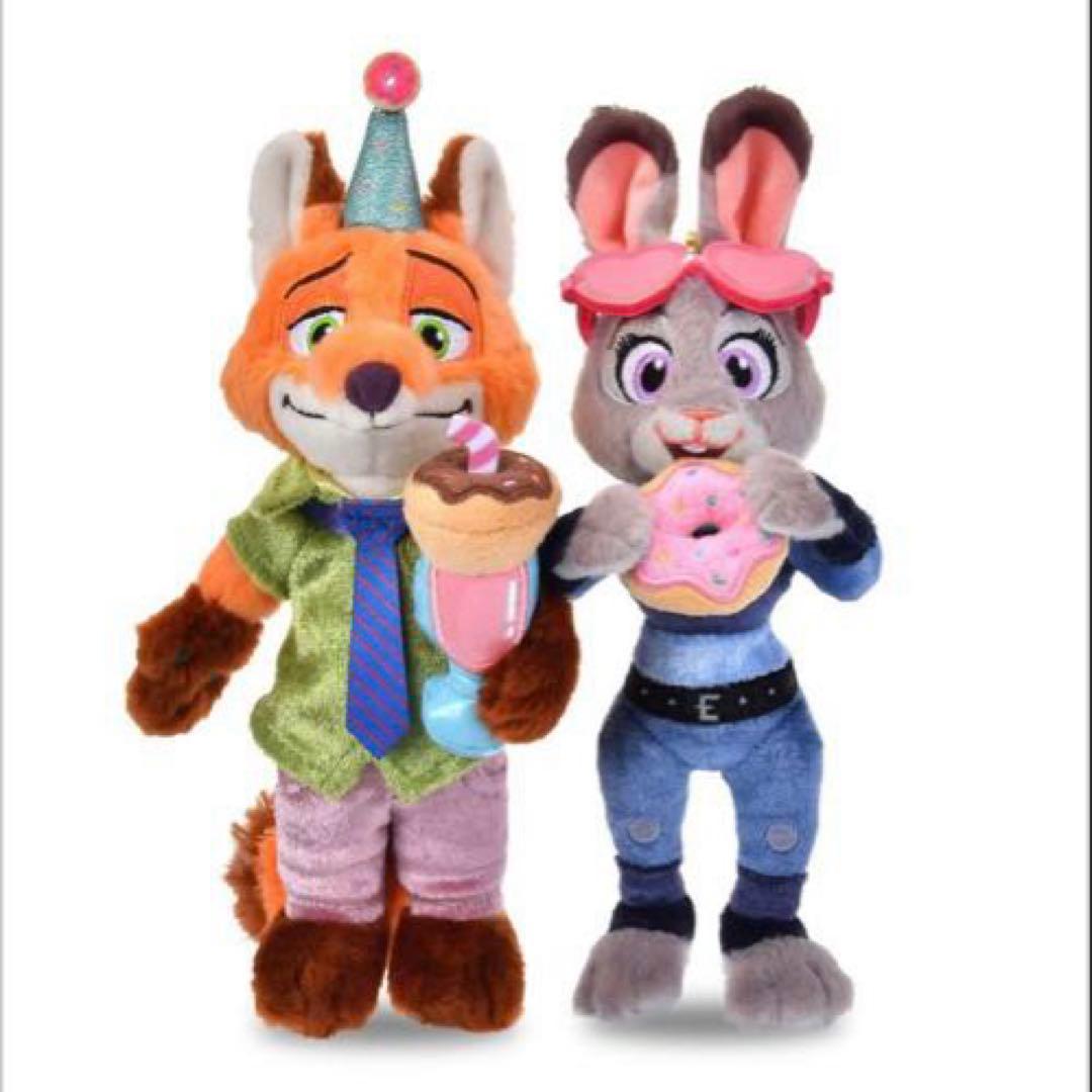 ズートピア　10周年　ニック　ジュディ　ぬいぐるみ　２点セット