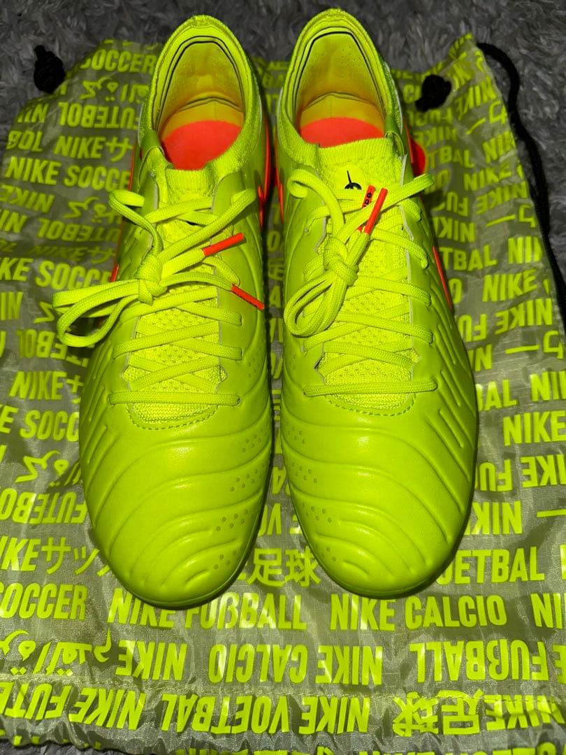 NIKE ティエンポ レジェンド10 エリート