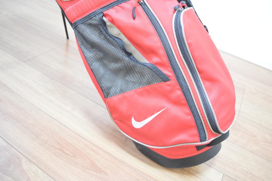 200★NIKE（ナイキ）★ゴルフバッグ＆ドライバー・アイアン・パターセット