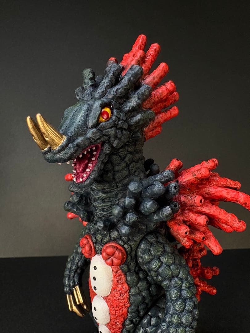 ウルトラ怪獣ソフビミサイル超獣ベロクロン リペイント品