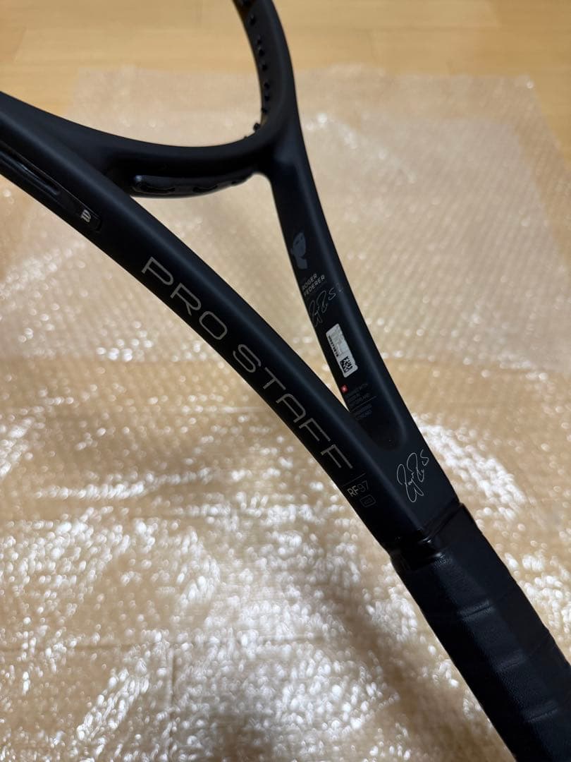 ラケット(硬式用) Wilson Pro Staff RF97 V11 G2