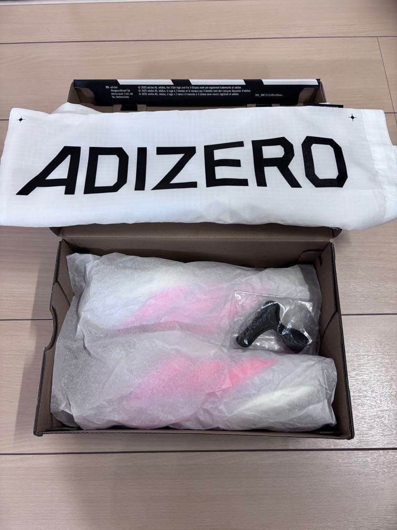 adidas adizero finesseアディゼロフィネス新色25.0cm
