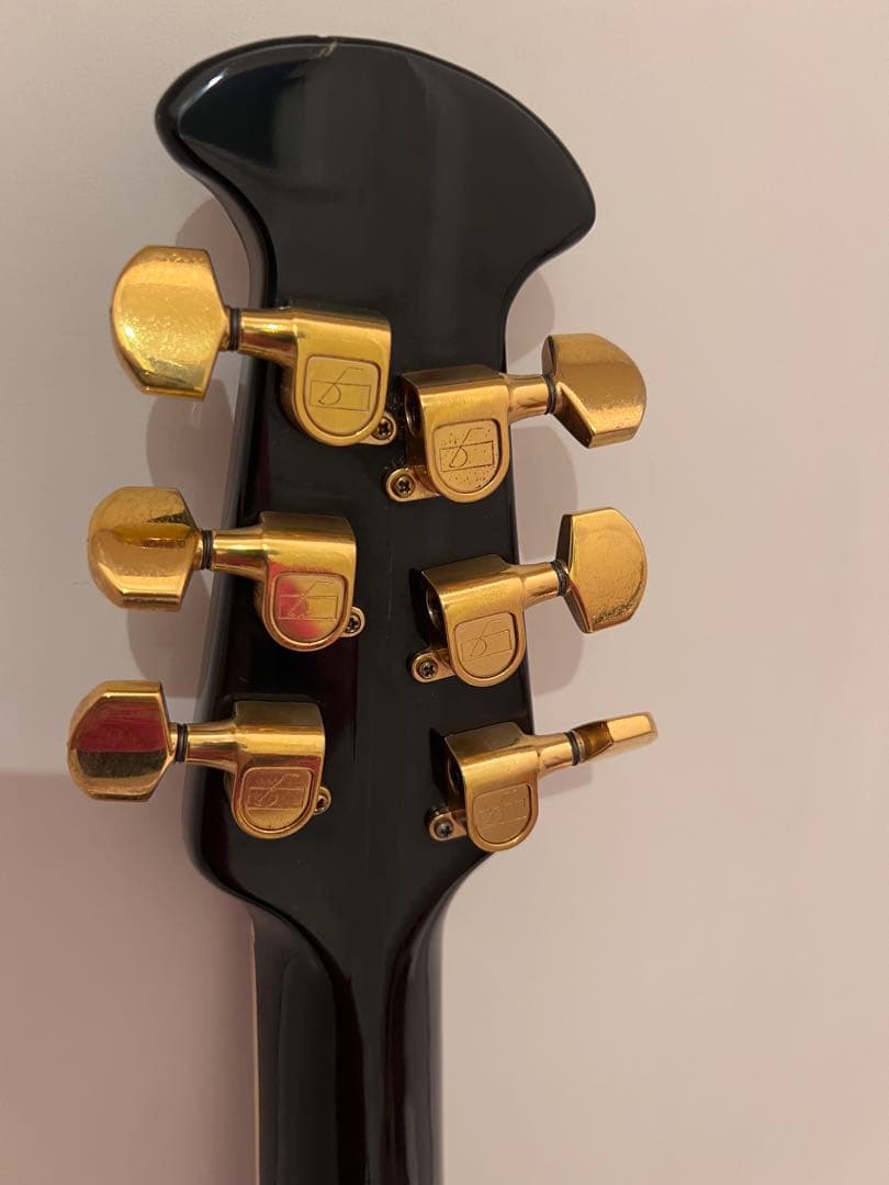 Ovation 1617 1982年製