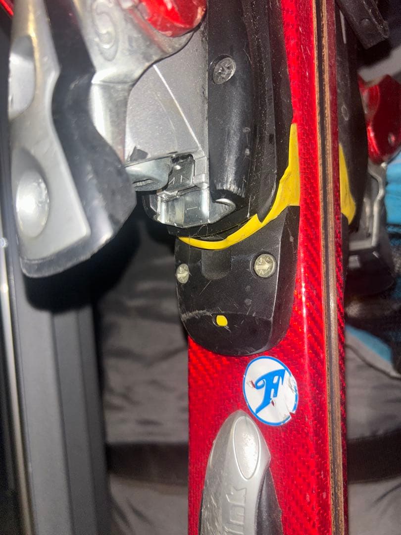 SALOMON レッドスキー板 POWERAXE