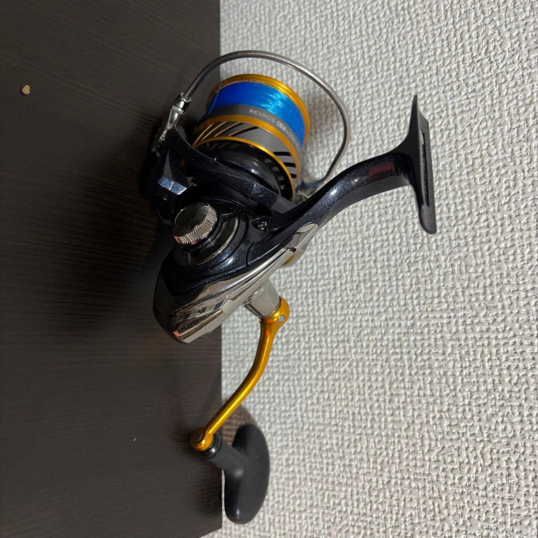 Daiwa REVROS 4000-CH スピニングリール ダイワ