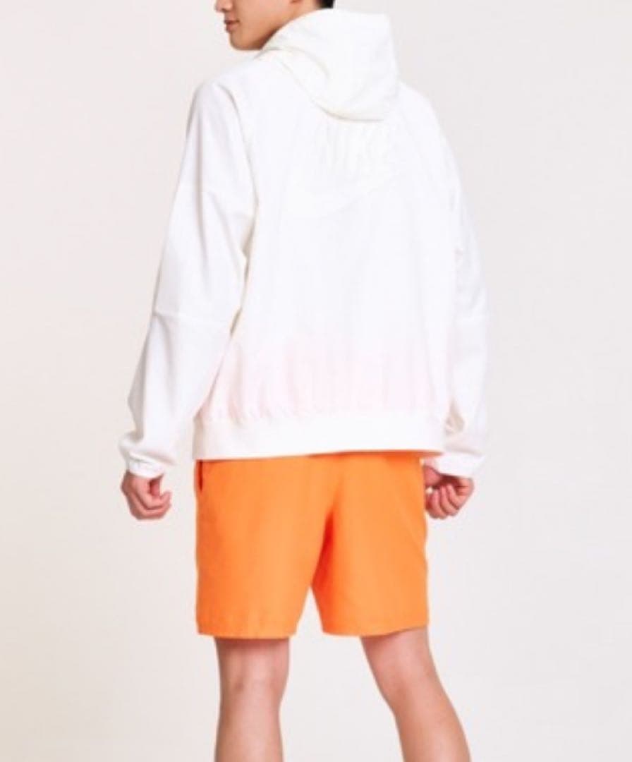 新品　NIKE ウィンドプルオーバー　ユニセックス　L ホワイト