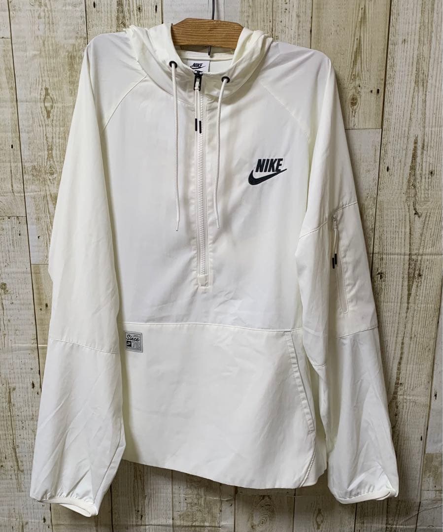 新品　NIKE ウィンドプルオーバー　ユニセックス　L ホワイト