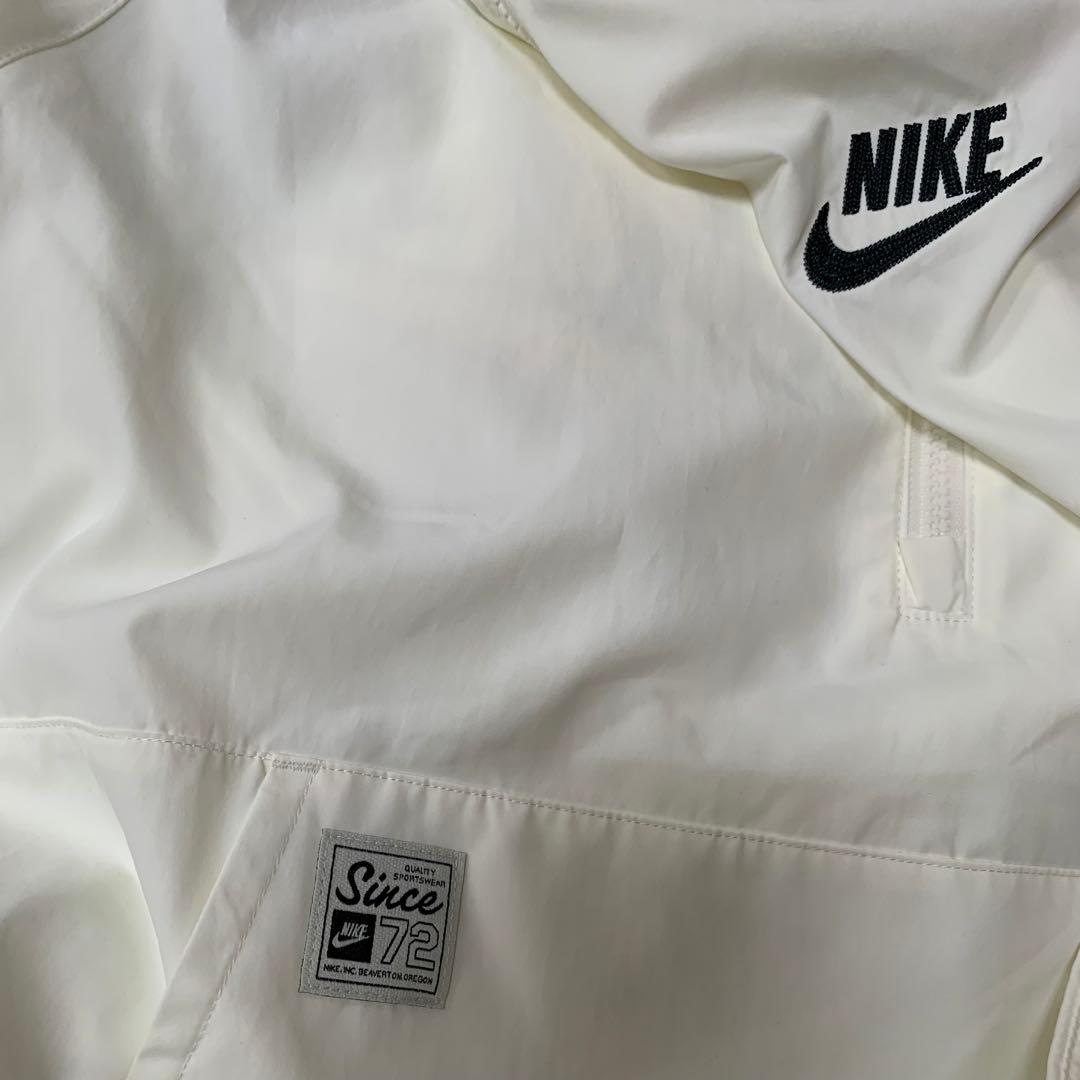 新品　NIKE ウィンドプルオーバー　ユニセックス　L ホワイト