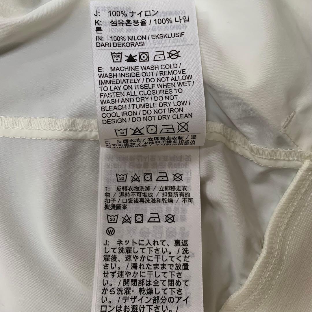 新品　NIKE ウィンドプルオーバー　ユニセックス　L ホワイト