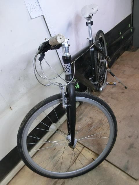 245：A.N.DESIGN　自転車部品取り等　ジャンク　引取限定：埼玉県所沢市