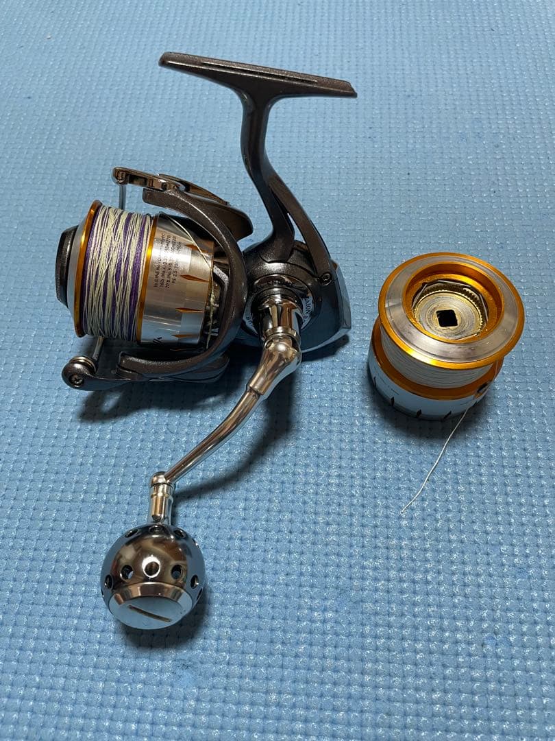 DAIWA ダイワ 11 フリームス 3520PE-SH 予備スプール付き