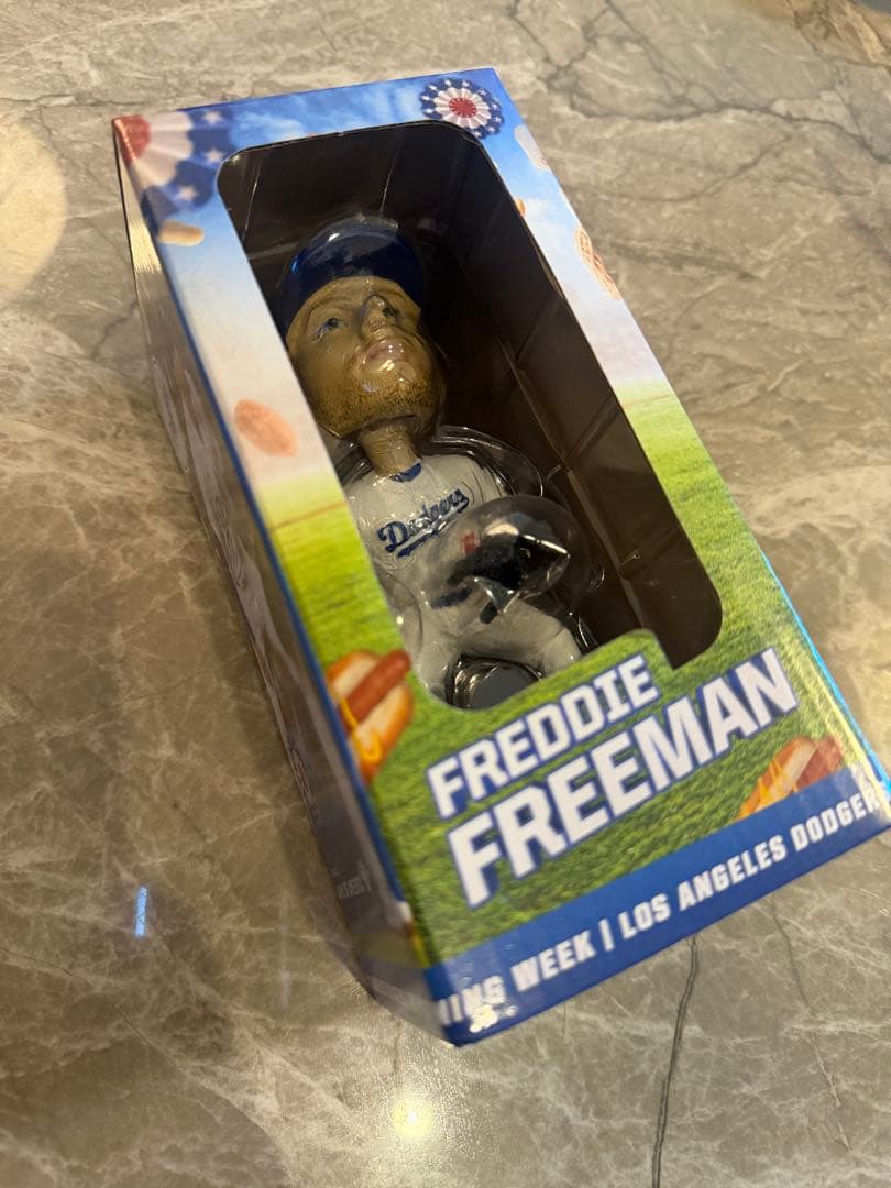 非売品フレディフリーマンFreddie Freemanドジャース限定ボブルヘッド