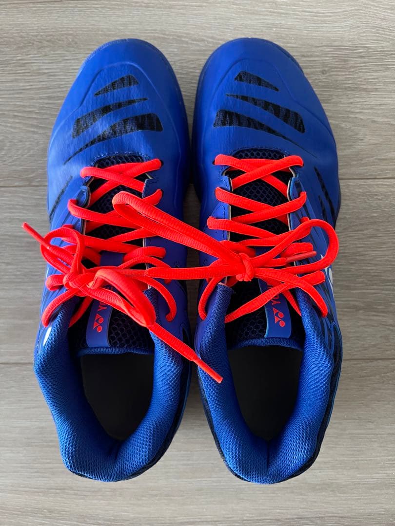 「美品」YONEX 840MID パワークッション バドミントンシューズ27.5