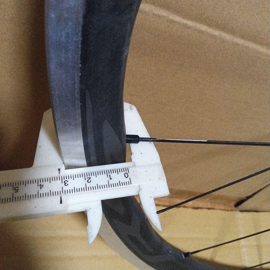SHIMANO WH-RS700リア 軽量カーボンラミネートDURA-ACE