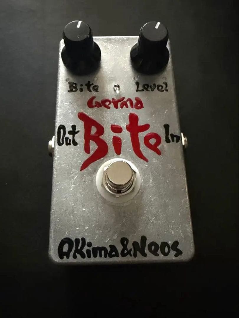 Akima&Neos Germa Bite FUZZエフェクター