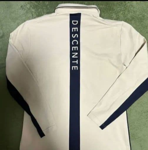 定価19360円　DESCENTE GOLF 　ストレッチ切り替えシャツ