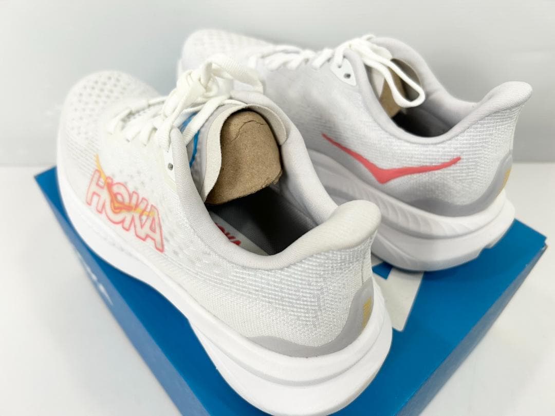 新品 HOKA MACH 6 23.0cm