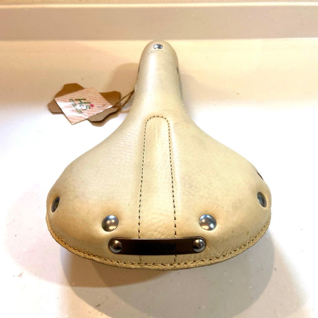 Be All レザーサドル 白色　革製　自転車　パーツ