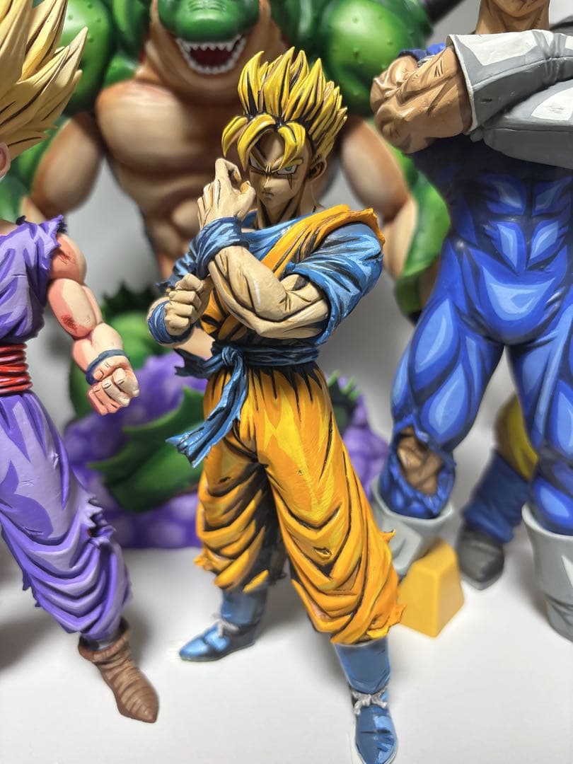 【期間限定価格】ドラゴンボール 孫悟飯:未来　フィギュア リペイント